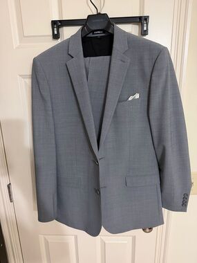 Express Men's Gray Two-Button Suit Jacket and pants